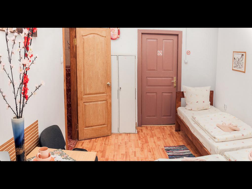 Apple Hostel Lviv Kamer foto