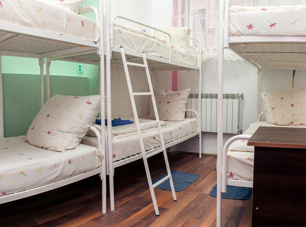 Apple Hostel Lviv Kamer foto