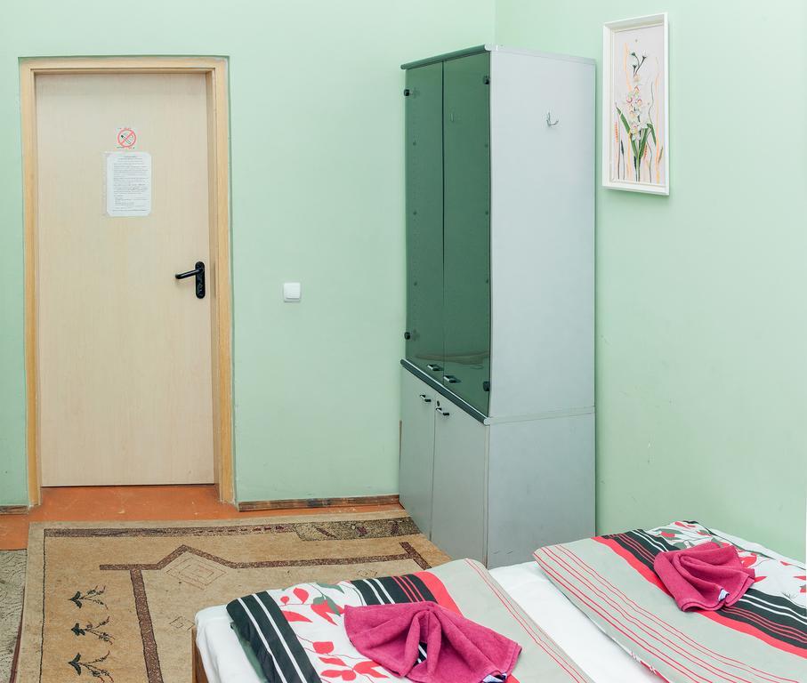 Apple Hostel Lviv Kamer foto